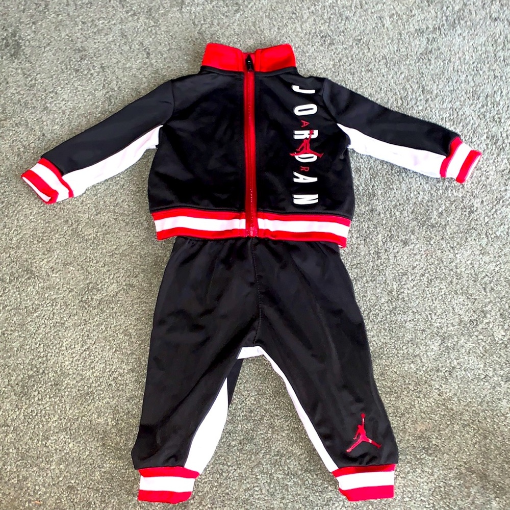 Baby Air Jordan 2 Piece Set